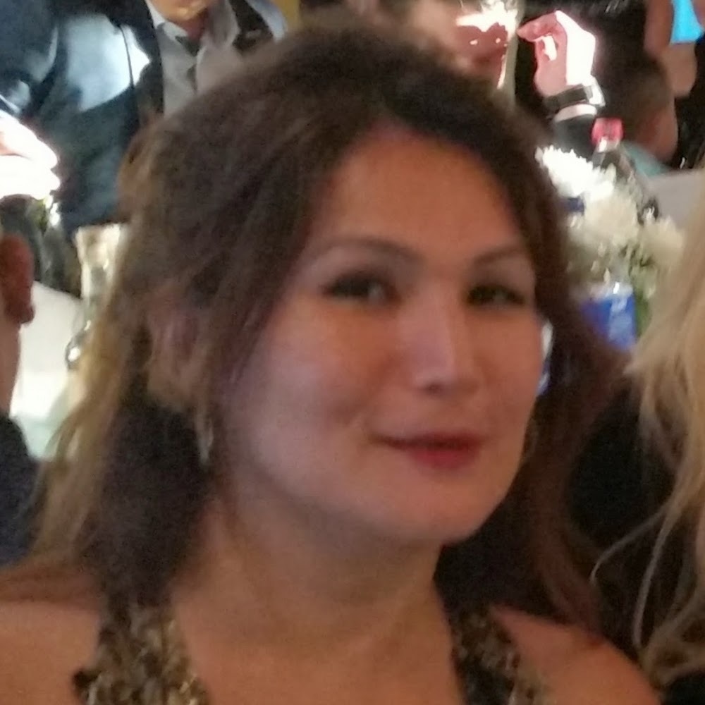 Meet your Posher, Mercedes